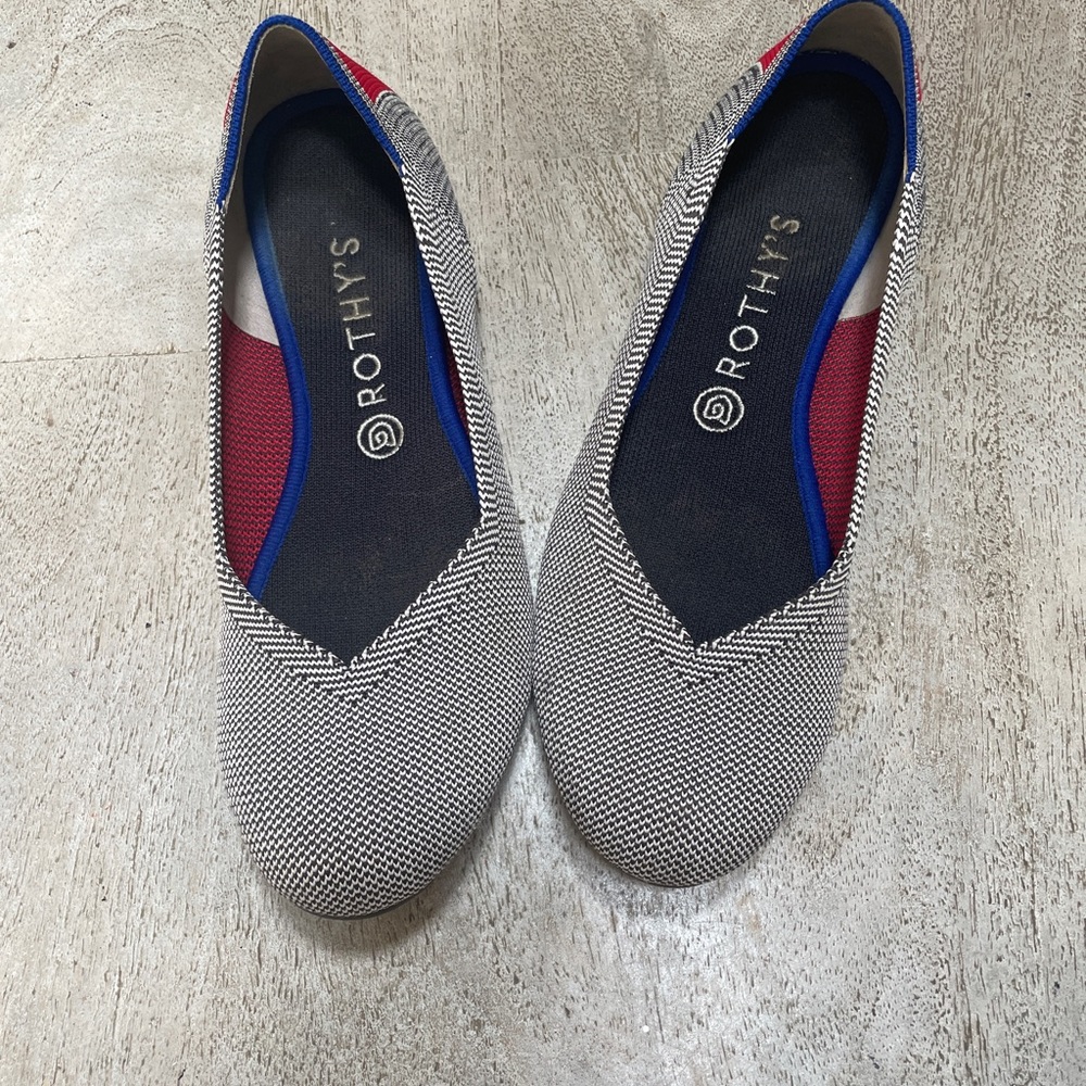 Grey Rothy’s Flats - size 10 - Picture 2 of 4